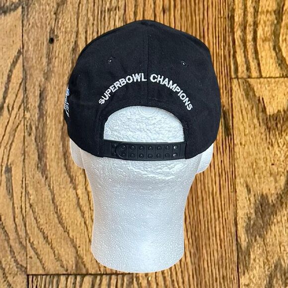 Vintage St. Louis Rams Super Bowl Champions Logo 7 SnapBack Hat - Picture 3 of 5